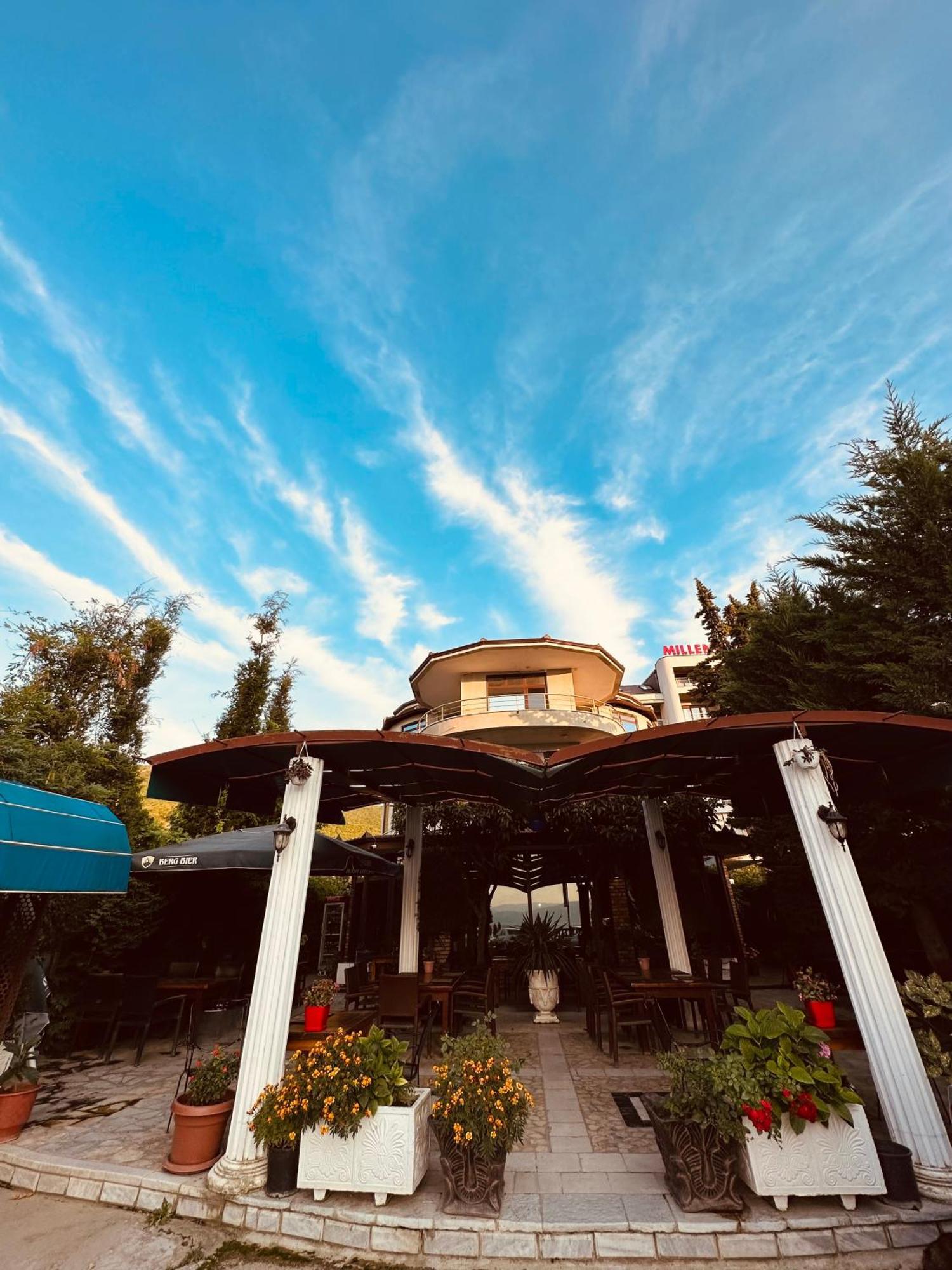 Hotel Saint Marena 포그라데츠 외부 사진