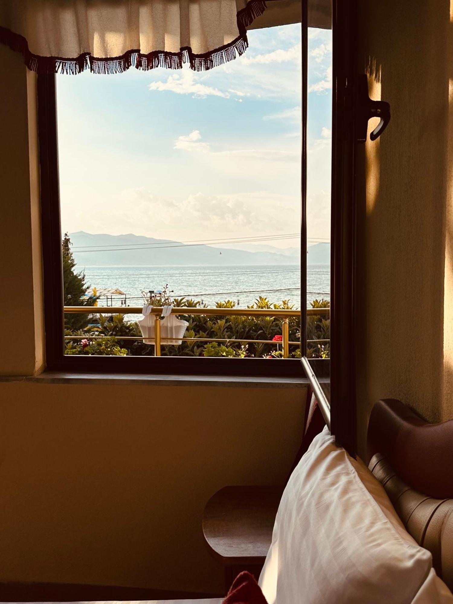 Hotel Saint Marena 포그라데츠 외부 사진