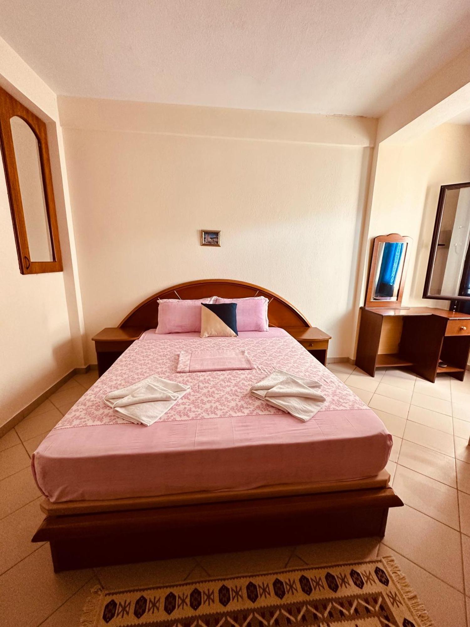 Hotel Saint Marena 포그라데츠 외부 사진